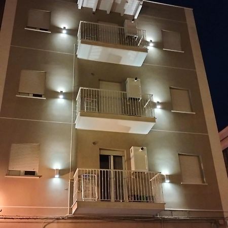 Casa Vacanze De Nittis Barletta Esterno foto