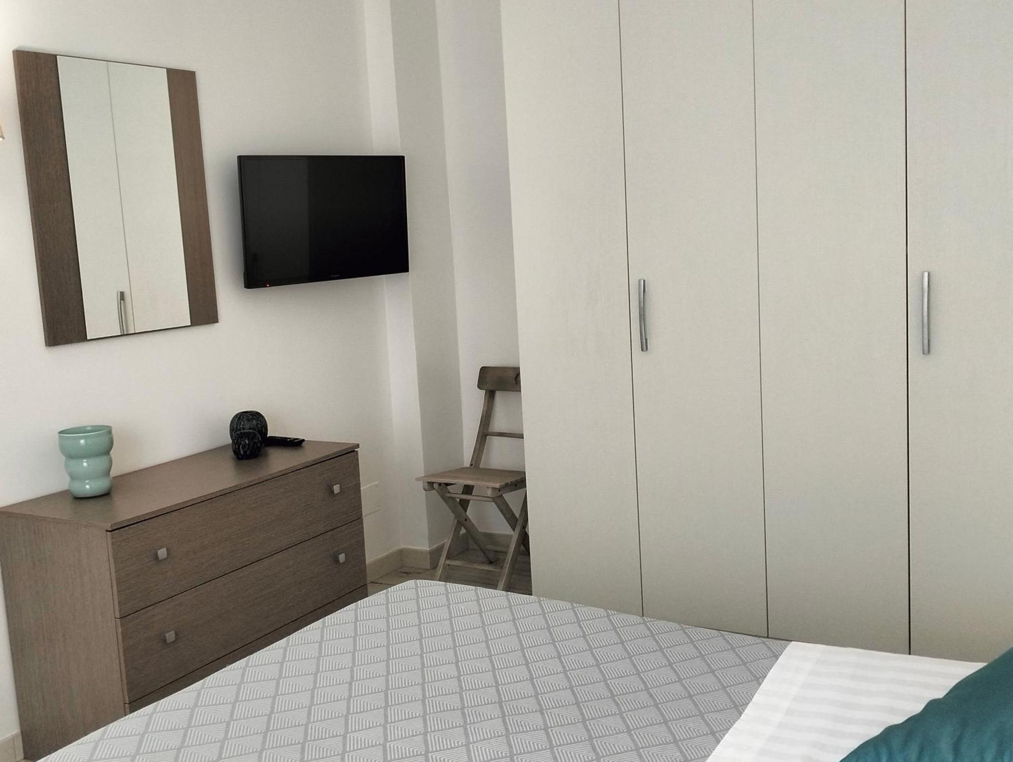 Casa Vacanze De Nittis Barletta Esterno foto