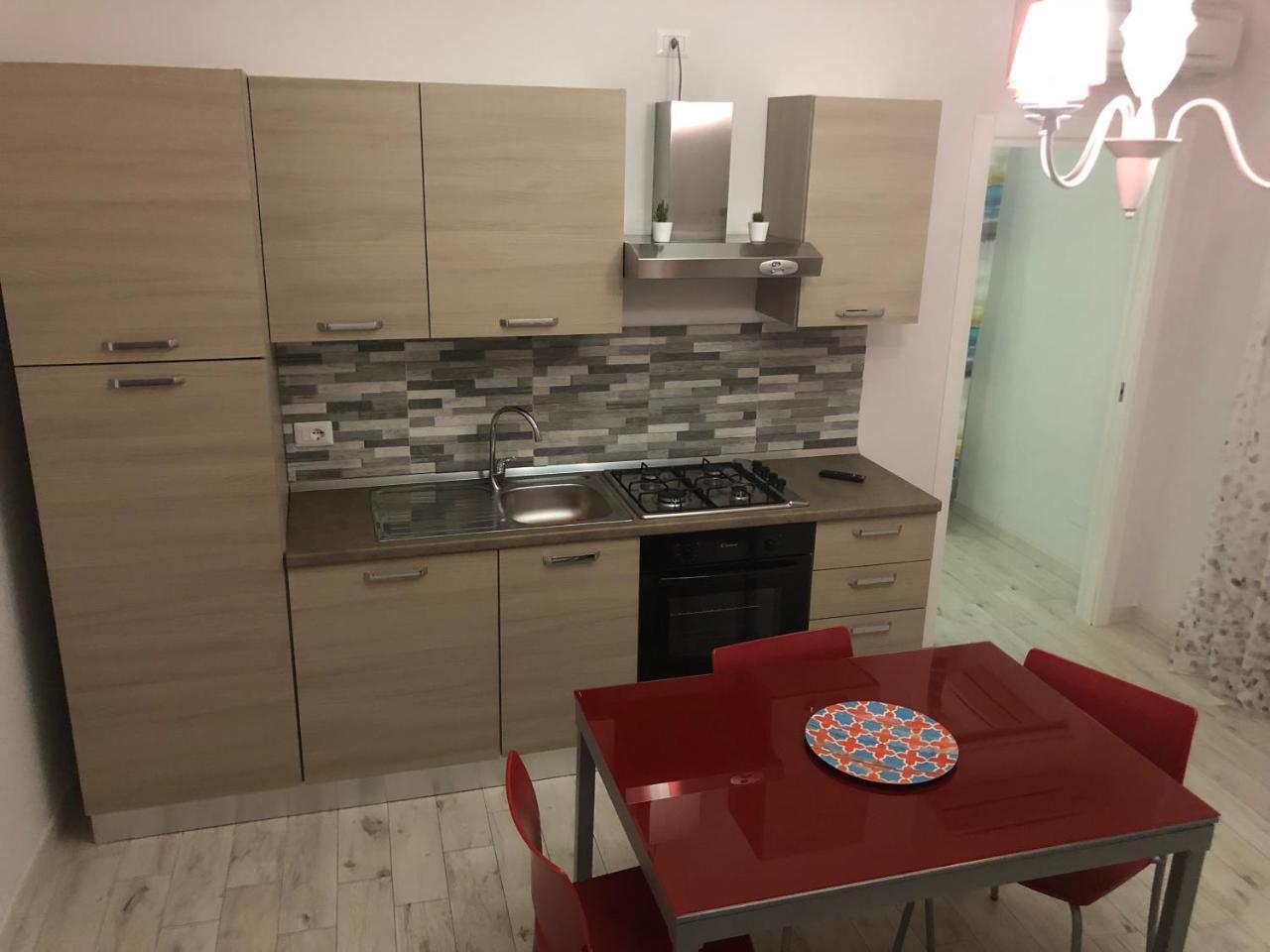 Casa Vacanze De Nittis Barletta Esterno foto